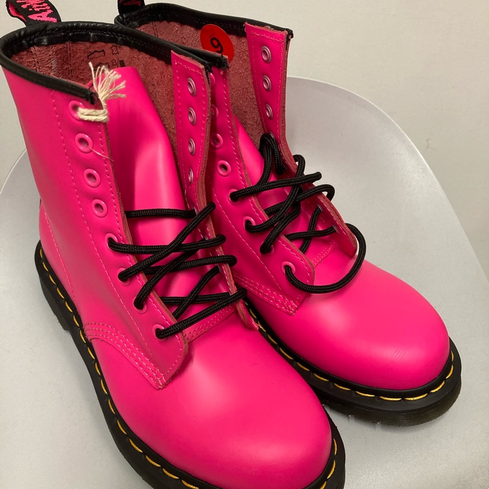 Dr. Martens 1460 Woman's Boots NEW